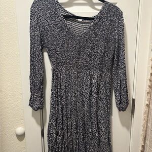 Old Navy Black and White Floral Dress